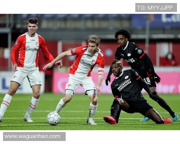 埃因霍温主场迎战罗达争夺荷甲积分榜重要胜利 埃因霍温主场迎战罗达争夺荷甲积分榜重要胜利