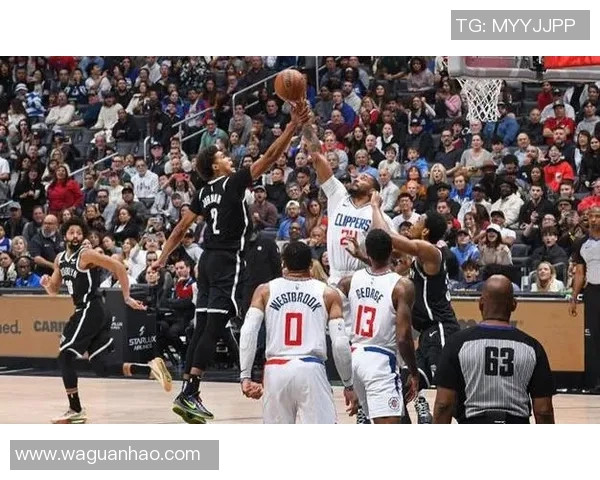 快船不敌篮网，遭遇败北——一场意料之外的激烈对决