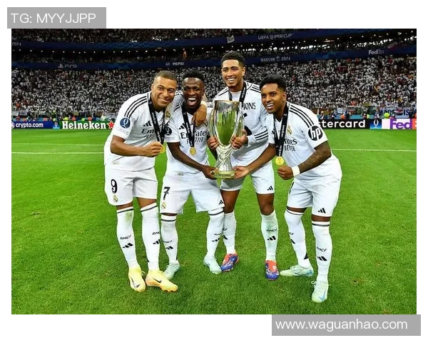 皇家贝蒂迎战皇马争夺西甲荣耀双方球员状态火热期待精彩对决 皇家贝蒂迎战皇马争夺西甲荣耀双方球员状态火热期待精彩对决