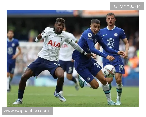 利兹联主场迎战热刺双方争夺英超宝贵积分激战在即 利兹联主场迎战热刺双方争夺英超宝贵积分激战在即