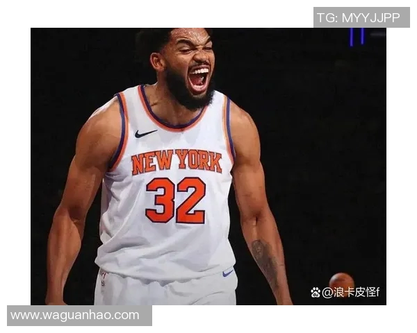 季前赛精彩对决马刺队与国王队的巅峰对抗即将上演 季前赛精彩对决马刺队与国王队的巅峰对抗即将上演