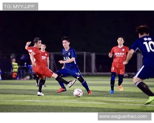 新城堡联队迎战西部联全力争胜展现球队实力与斗志