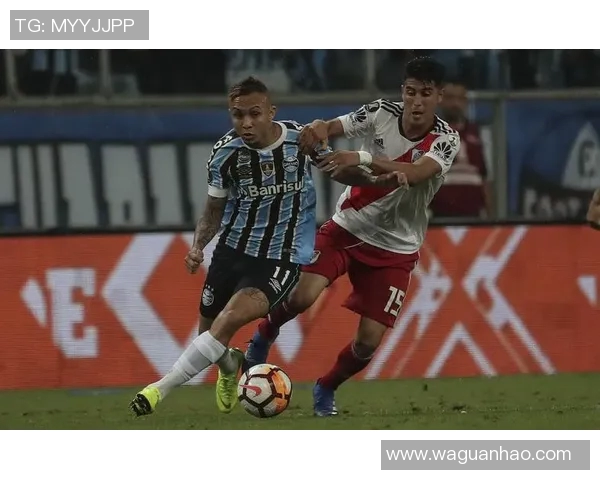 格雷米奥与巴塞罗那的巅峰对决谁能笑到最后解析比赛精彩瞬间