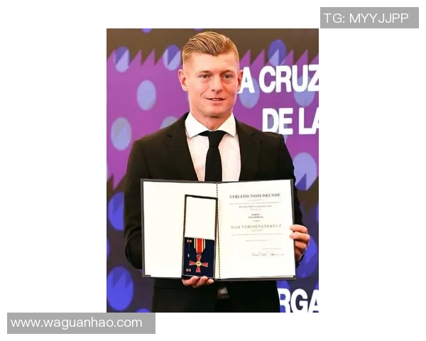 克罗斯领衔德国足球新篇章展望未来赛事与个人成就的辉煌旅程